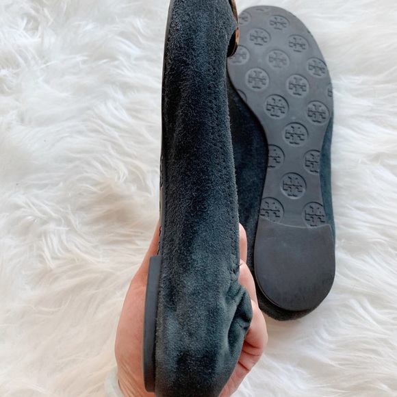 Tory Burch Navy flat SZ 8 - Picture 3 of 6